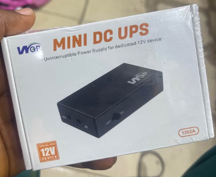 Mini Power Bank de Secours pour Routeur Wi-Fi— Restez connecté pendant les coupures⚡